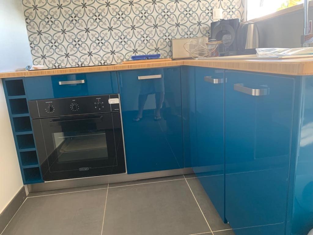 Bleu Cannelle Et Petimo Le Diamant Eksteriør billede